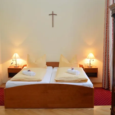Affittacamere Gaestehaus Im Priesterseminar Salisburgo